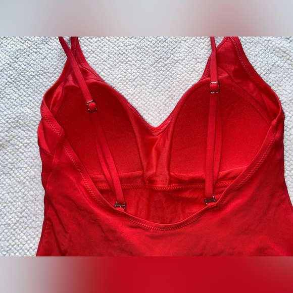 H&M Bright Red One-Piece Swimsuit | SIZE: US 6 - Picture 5 of 6
